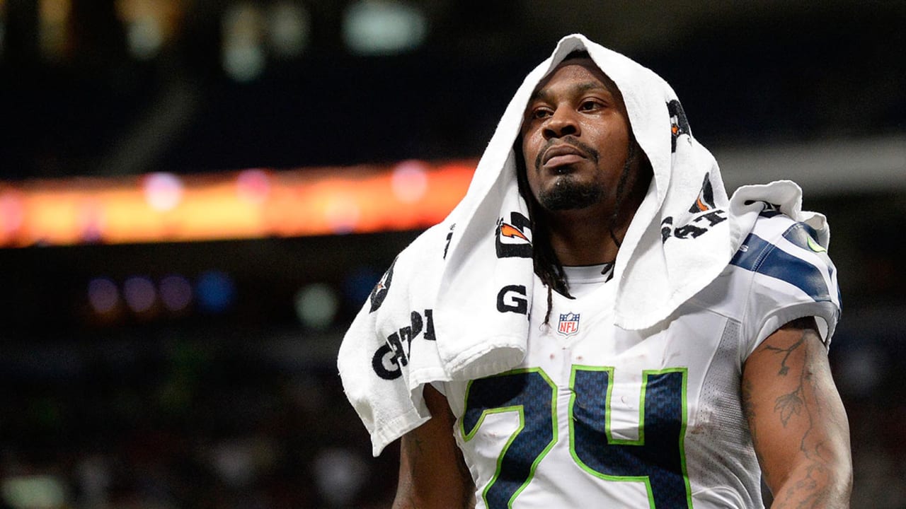 Marshawn Lynch contemplates return to NFL 