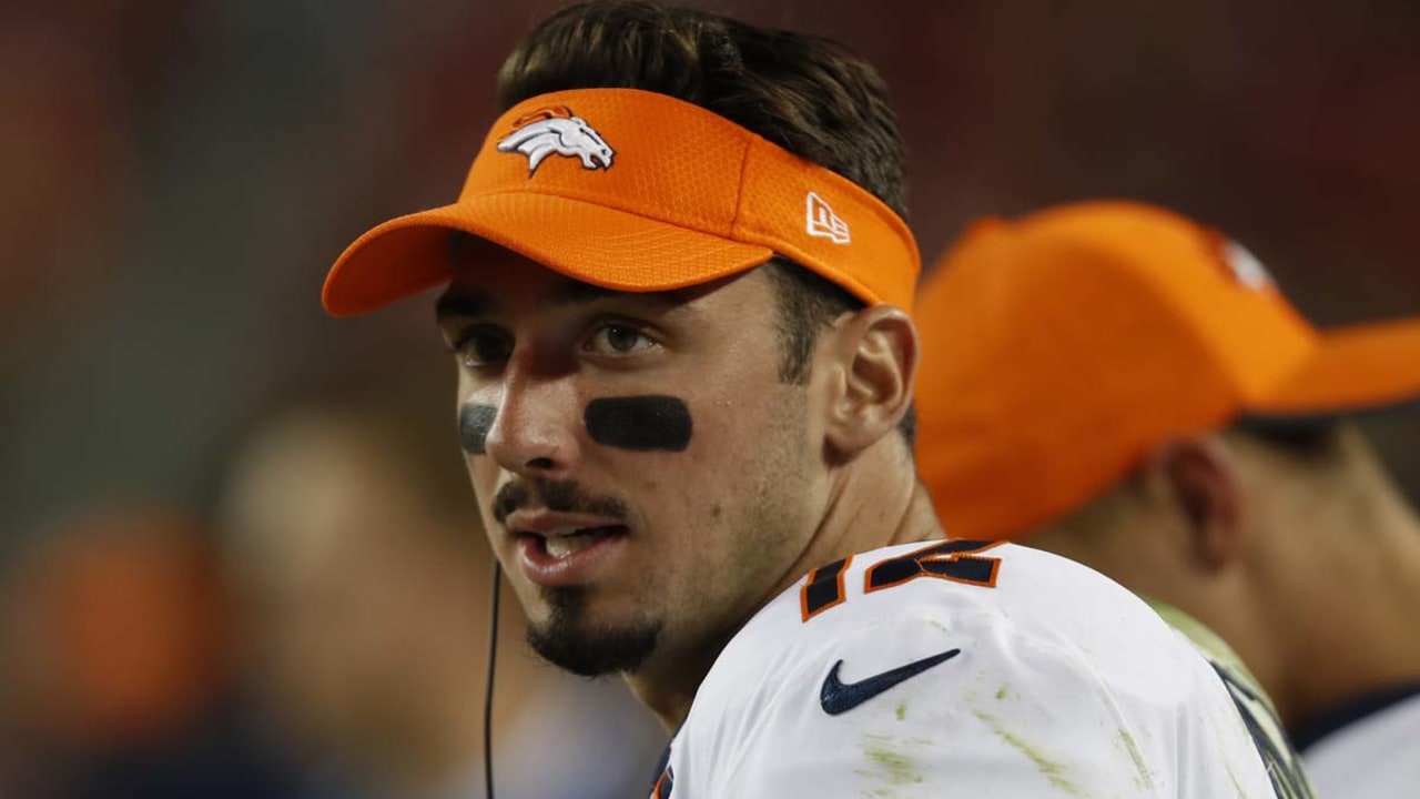 PAXTON_LYNCH_110717