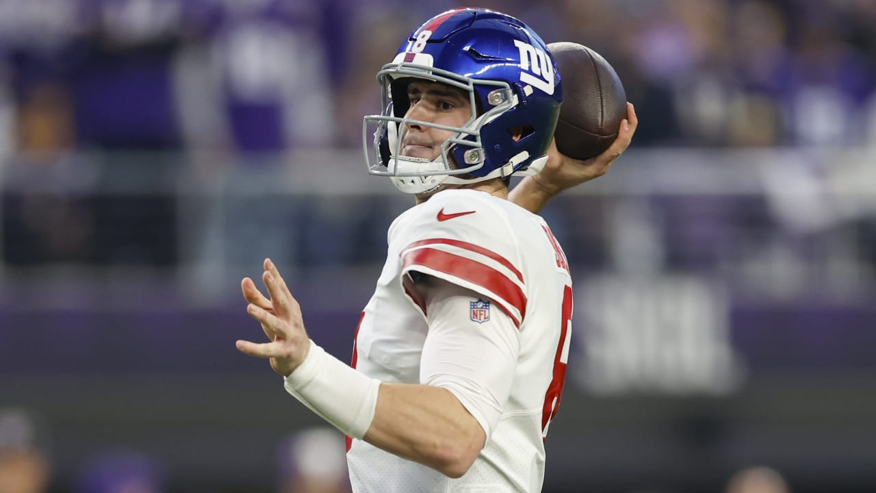 New York Giants wide receiver Isaiah Hodgins (18) runs with the ball  against the Washington Commanders during an NFL football game Sunday, Dec.  4, 2022, in East Rutherford, N.J. (AP Photo/Adam Hunger