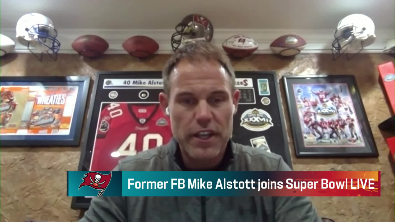 Mike Alstott is Bucs' Mr. Popularity