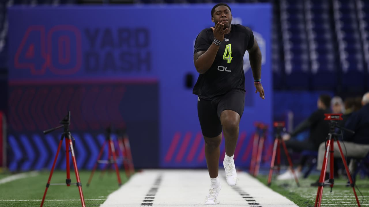 Offensive lineman Spencer Burford runs official 5.19second 40yard