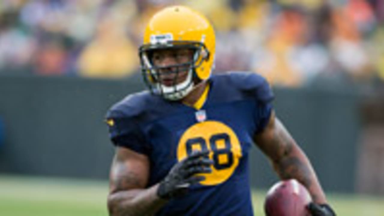 Jermichael-FInley-140707-SL.jpg