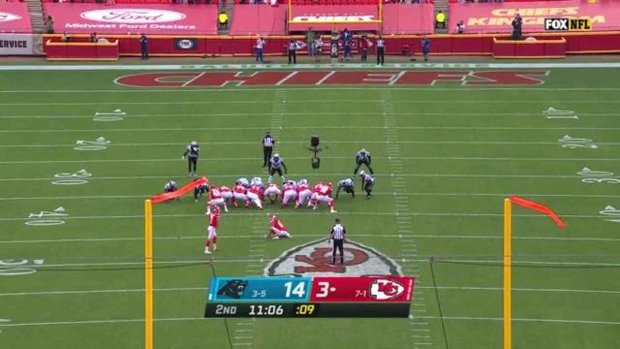 Kansas City Chiefs kicker Harrison Butker perfectly slices 55yard
