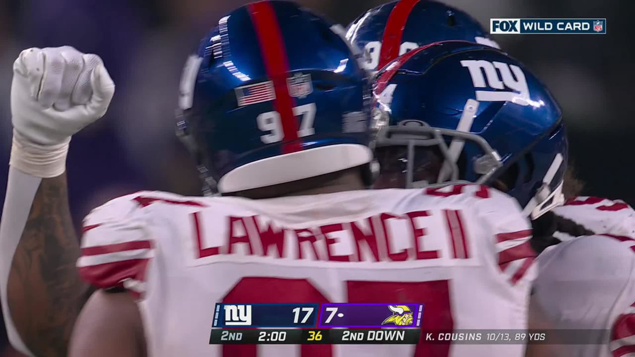 New York Giants Defensive End Dexter Lawrence Envelops Minnesota ...