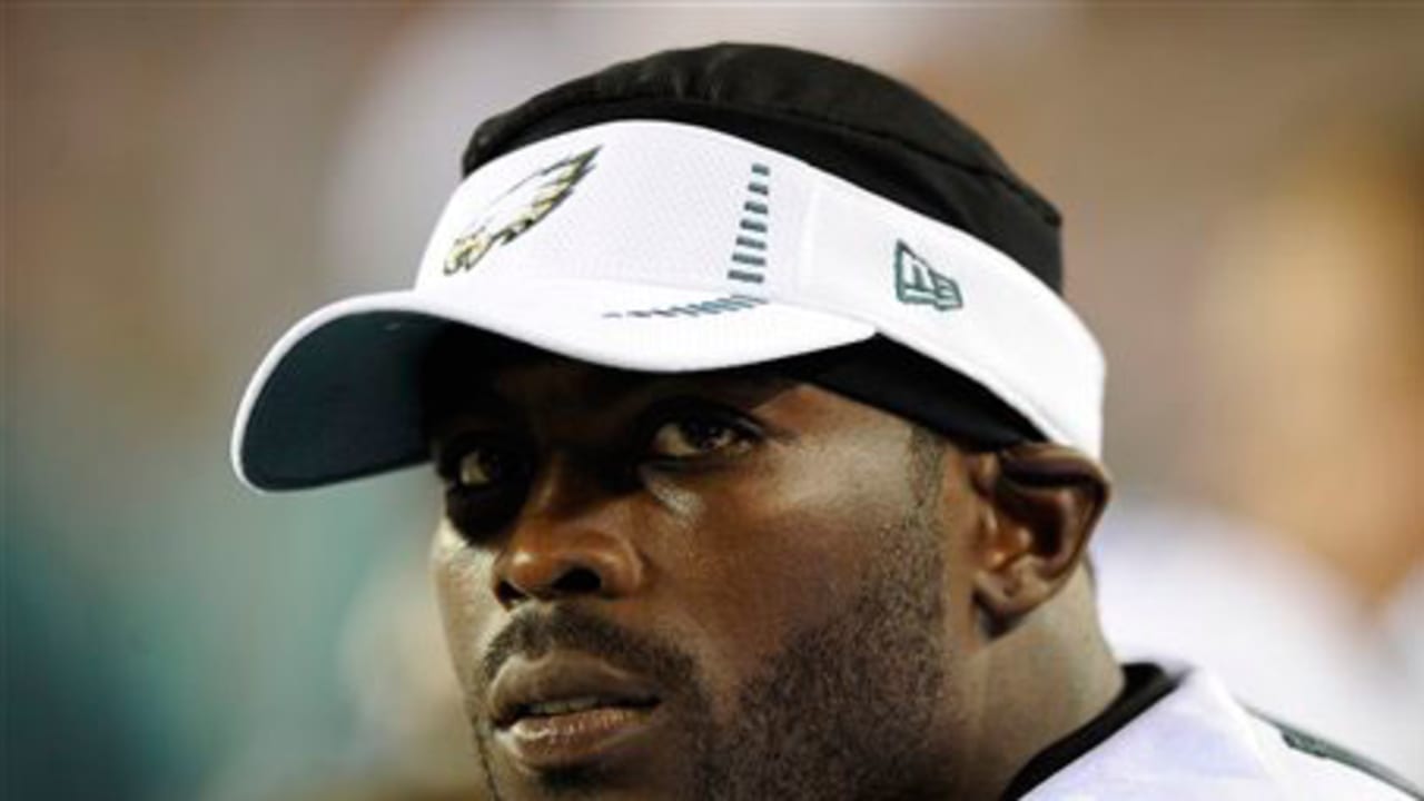 mike_vick_120811_spot.jpg