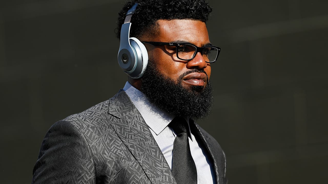 Elliott-171030-SL.jpg