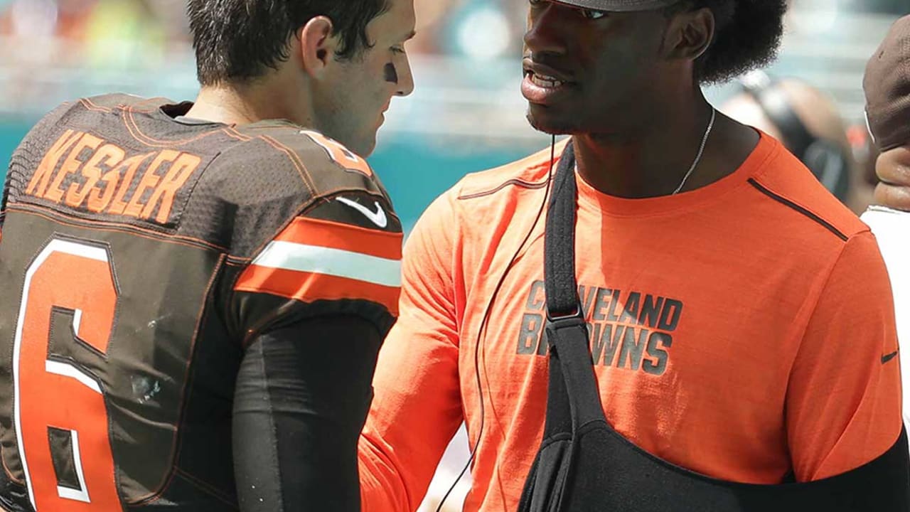 Robert-Griffin-Cody-Kessler-170301-sl.jpg