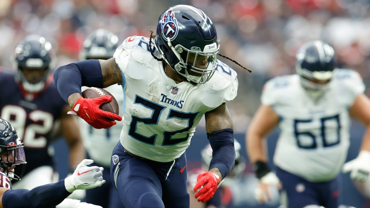 Derrick Henry helps Texans rout Bengals