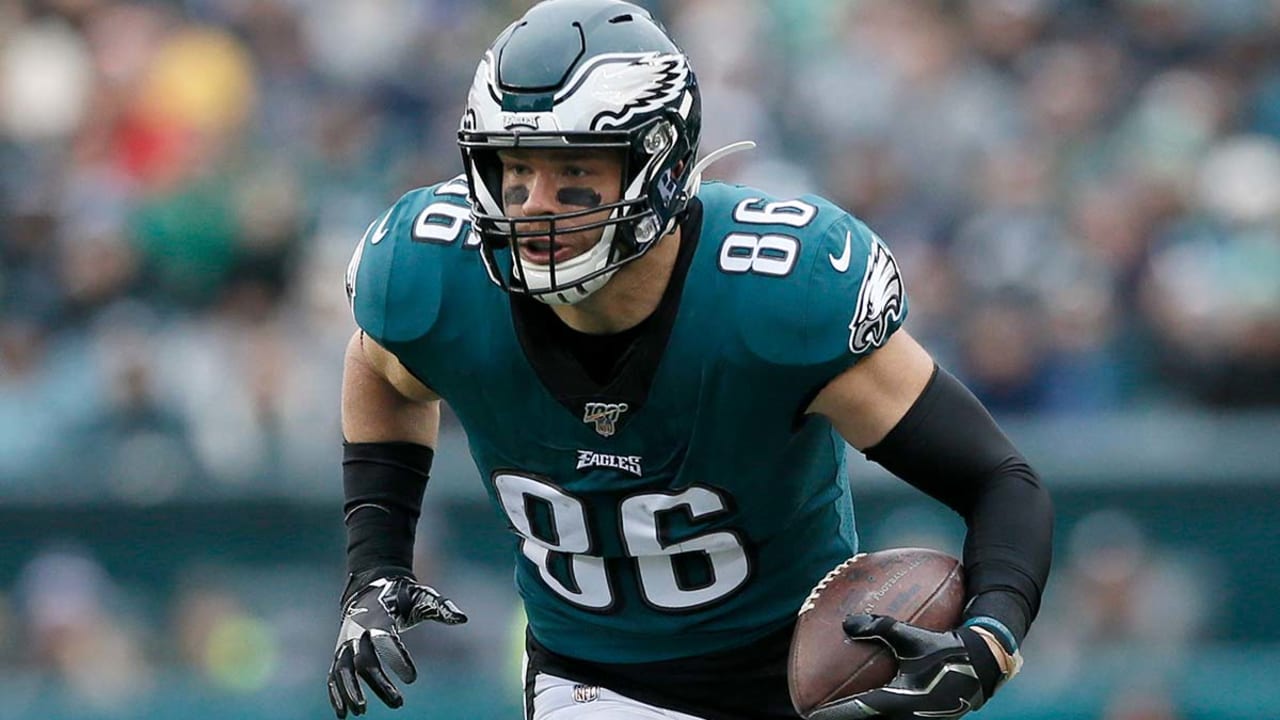 Zach Ertz misses Philadelphia Eagles practice with injury; Jordan Howard,  Nelson Agholor, Alshon Jeffery limited; more updates 