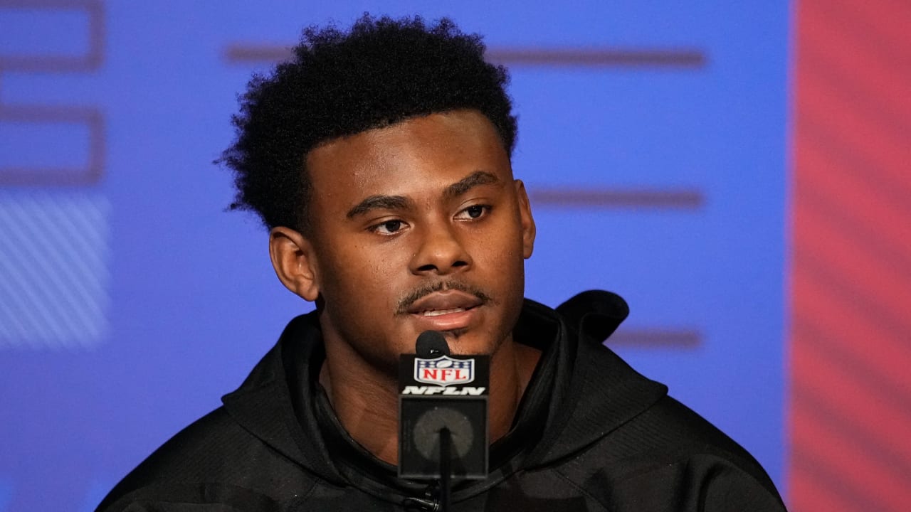 Best Moments from Day 1 of NFL Draft Prospect Press Conferences at the 2022  Combine