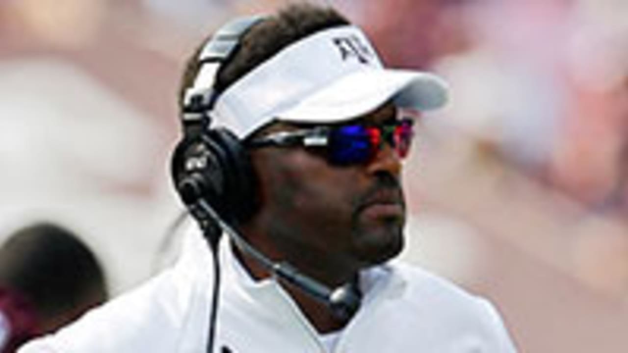 kevin-sumlin-131108-SPOT.jpg