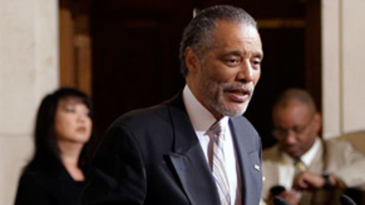 Bernard Parks-141211-Evo.jpg