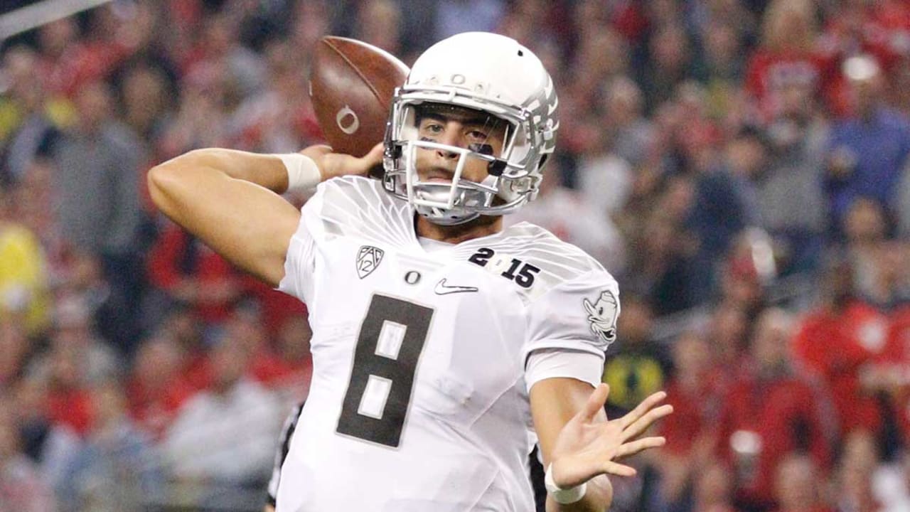 marcus-mariota-042915-spot.jpg