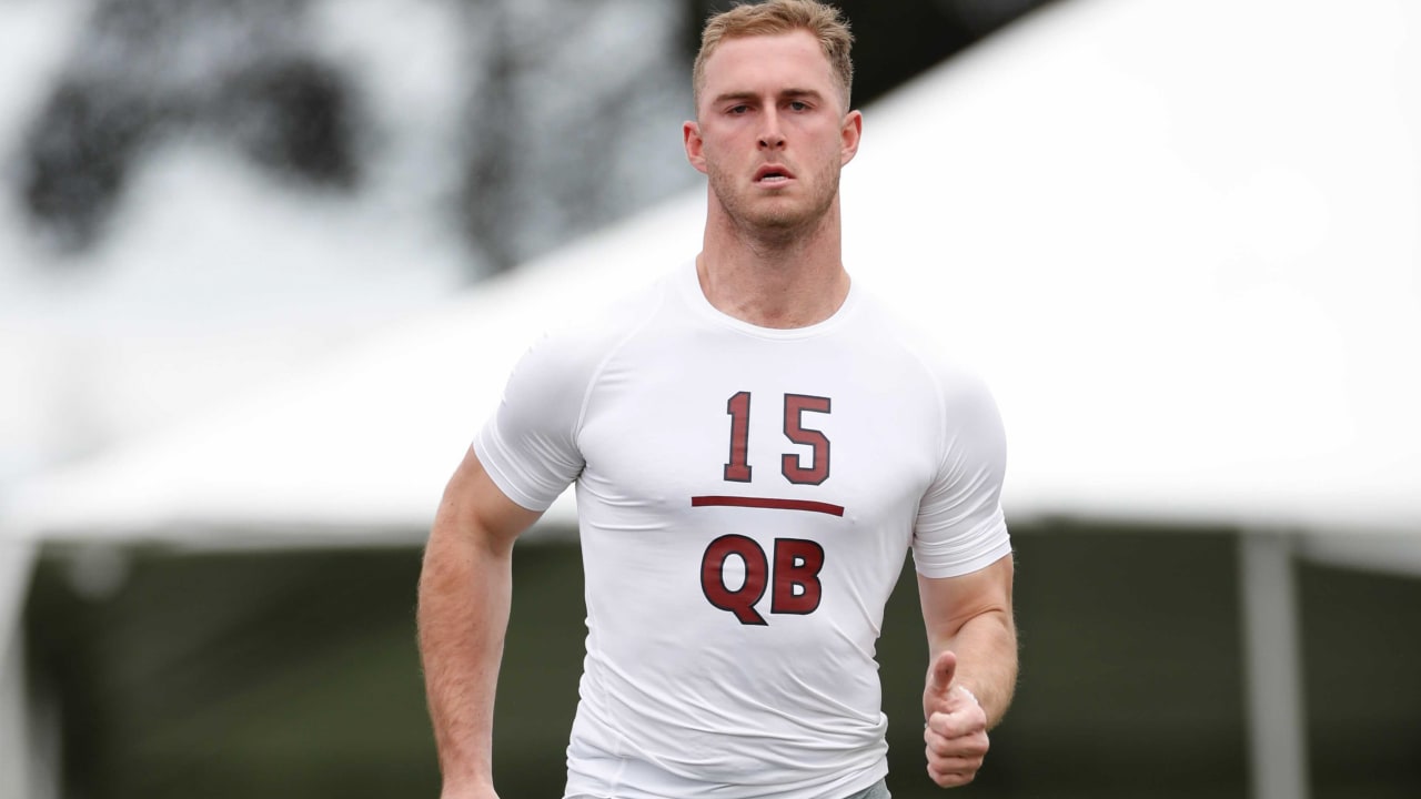 Cardinal quarterback Davis Mills runs unofficial 4.58 second 40-yard dash  at Stanford pro day