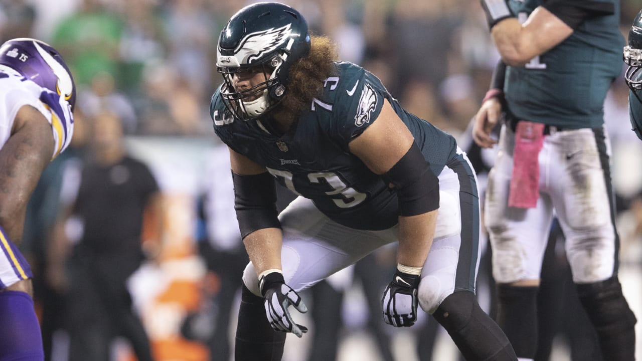 Steelers sign former Eagles guard Seumalo to 3-year deal