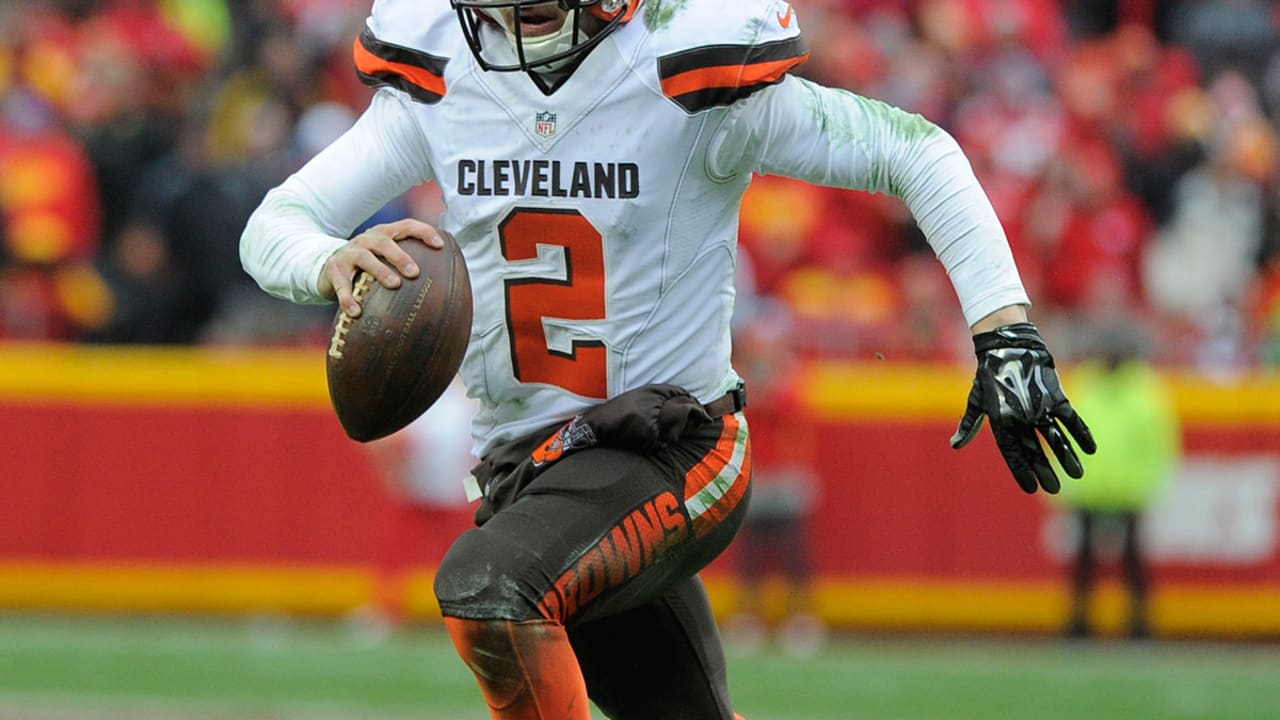 Johnny-Manziel-151228-Spot.jpg