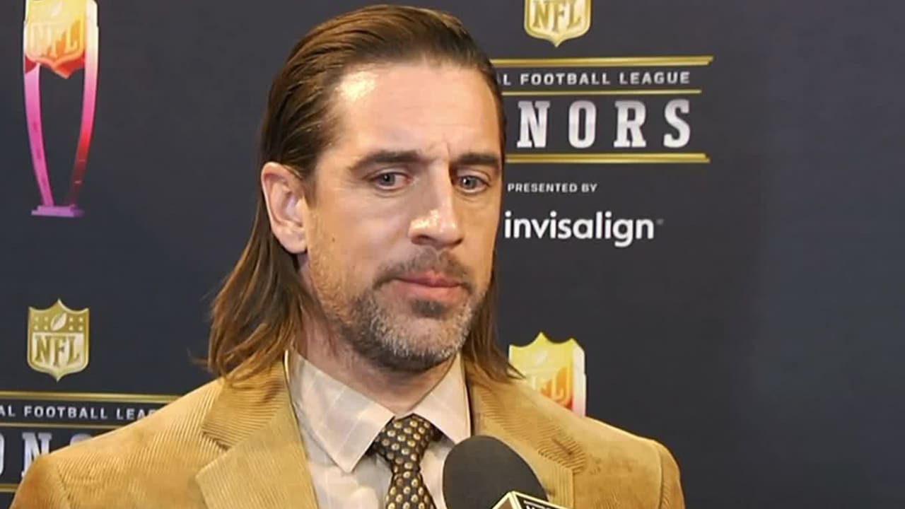 Sports world reacts to Aaron Rodgers' appearance at NFL Honors