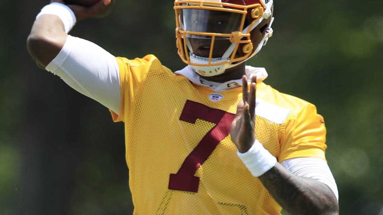 Joe Theismann tells Redskins QB Dwayne Haskins he can wear No. 7 