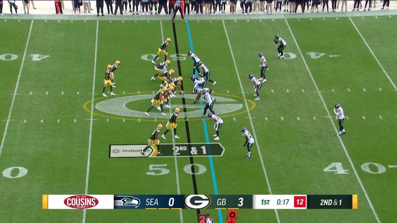 Seattle Seahawks cornerback Mike Jackson shifts into another gear on