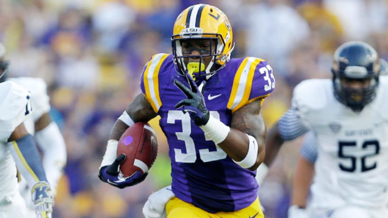Jeremy-Hill-131413-top.jpg