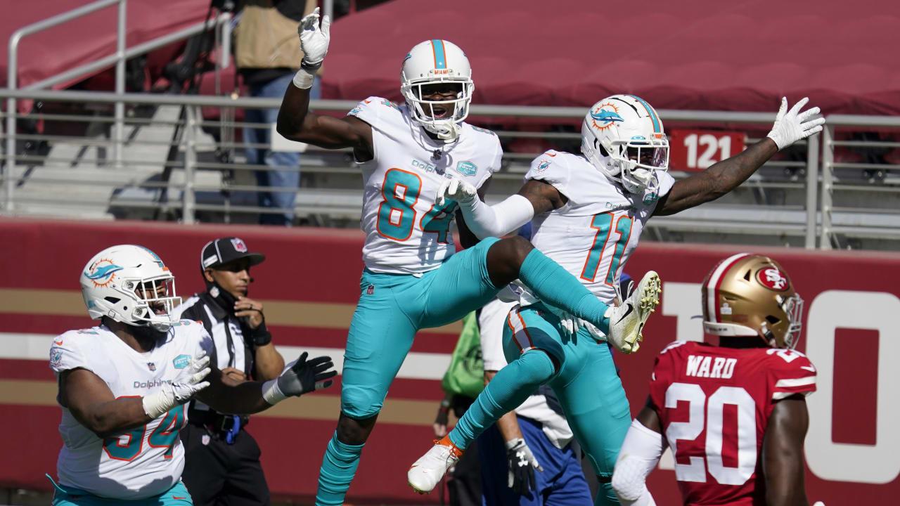 DeVante Parker of the Miami Dolphins catches a touchdown pass