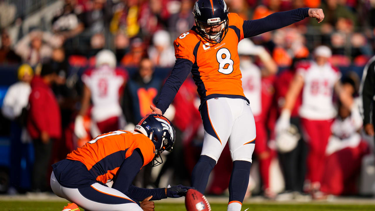 Denver Broncos Kicker Brandon McManus Opens Scoring By Drilling 52-yard FG