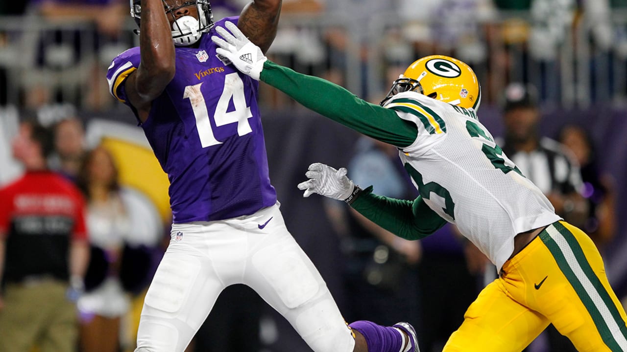 Stefon Diggs' career night propels Vikings past Packers