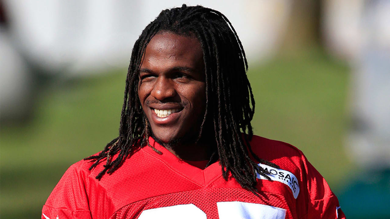 Jamaal-Charles-160930-sl.jpg