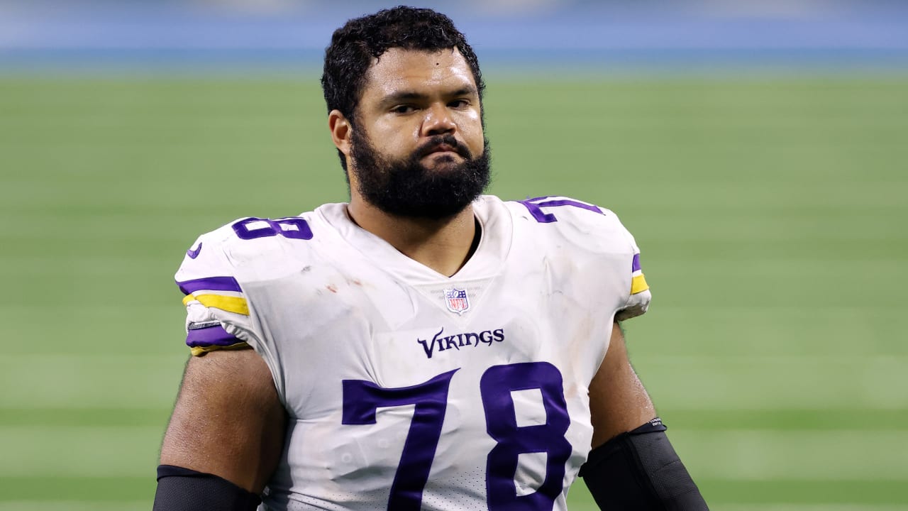 Vikings lineman Dakota Dozier in hospital with COVID-19, National Sports