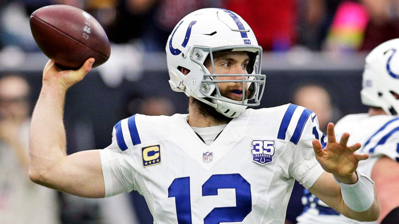 Colts quarterback Andrew Luck is limited for second practice in a