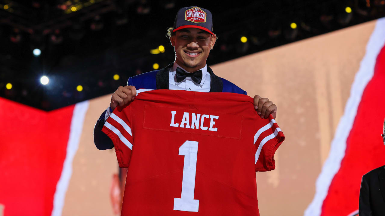 Draft Throwback - Reddit reacts to 2021 3rd overall pick Trey Lance - 49ers  : r/nfl