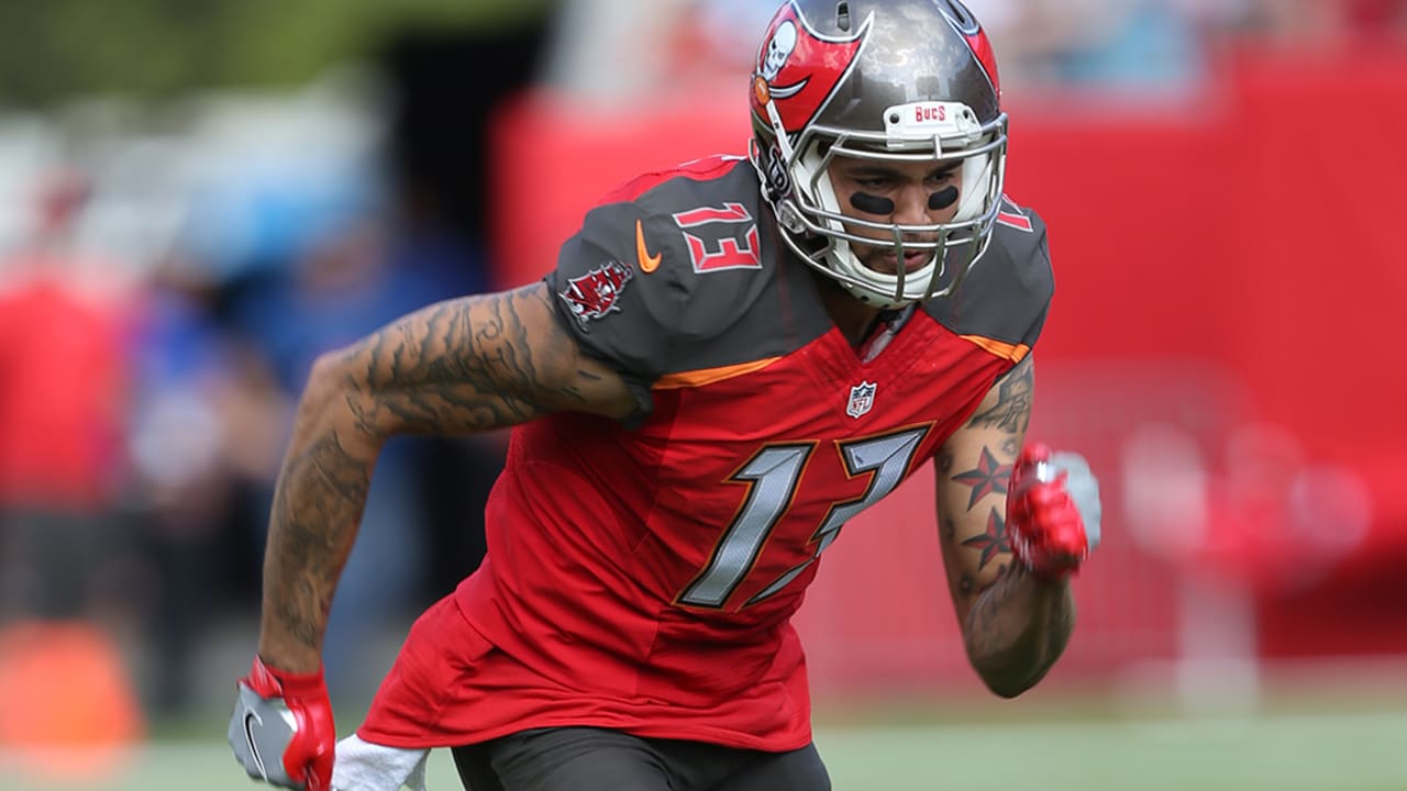 Mike-Evans-170417-sl.jpg