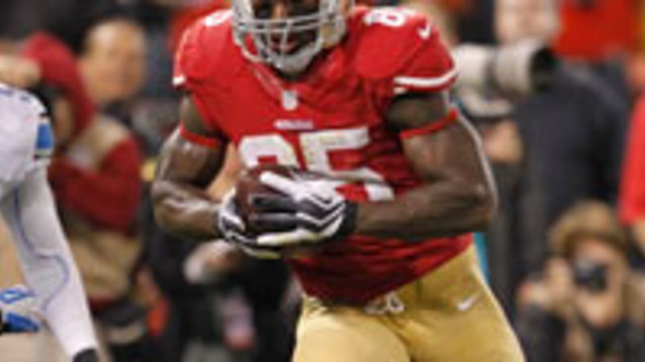 vernon-davis-120927-spot.jpg