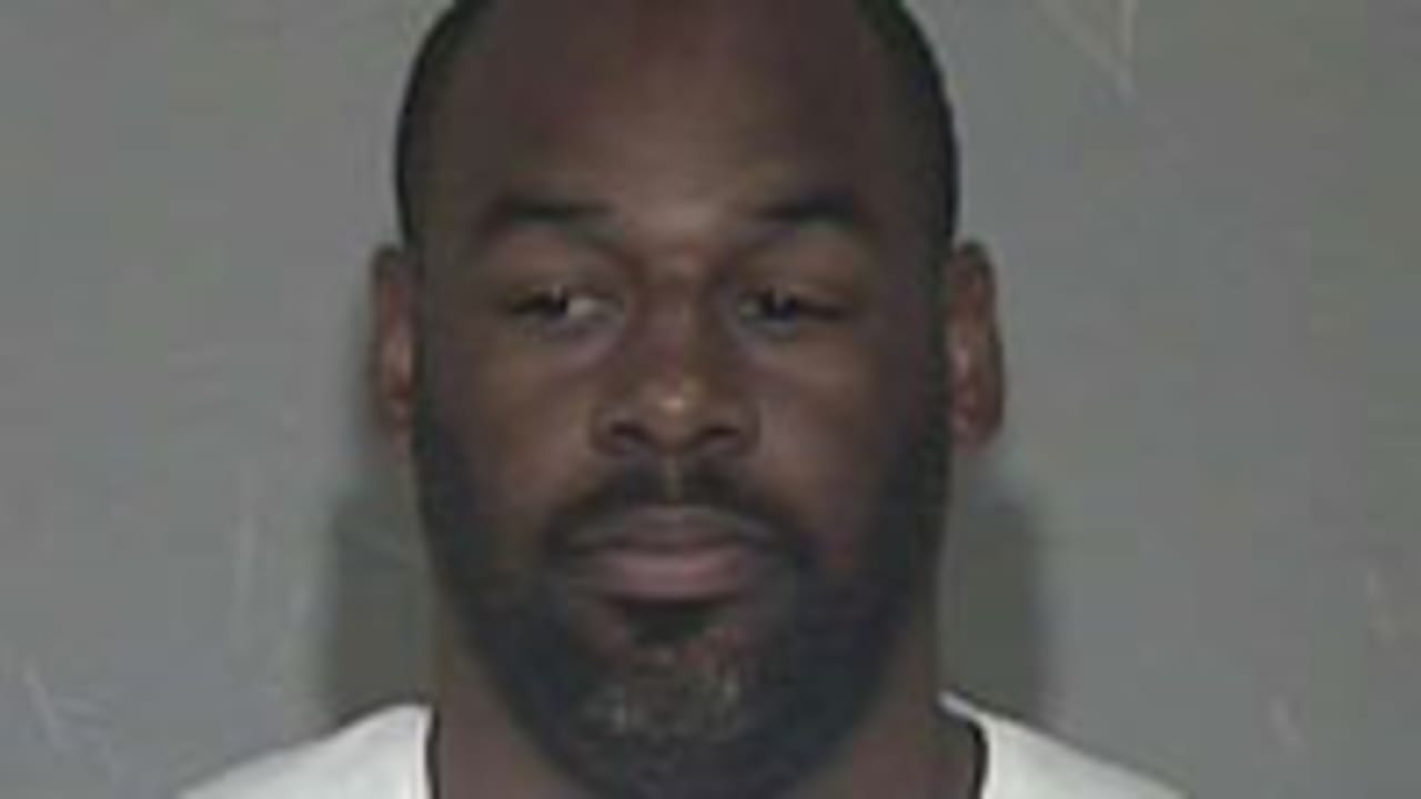 McNabb-Donovan-140417-SL2.jpg