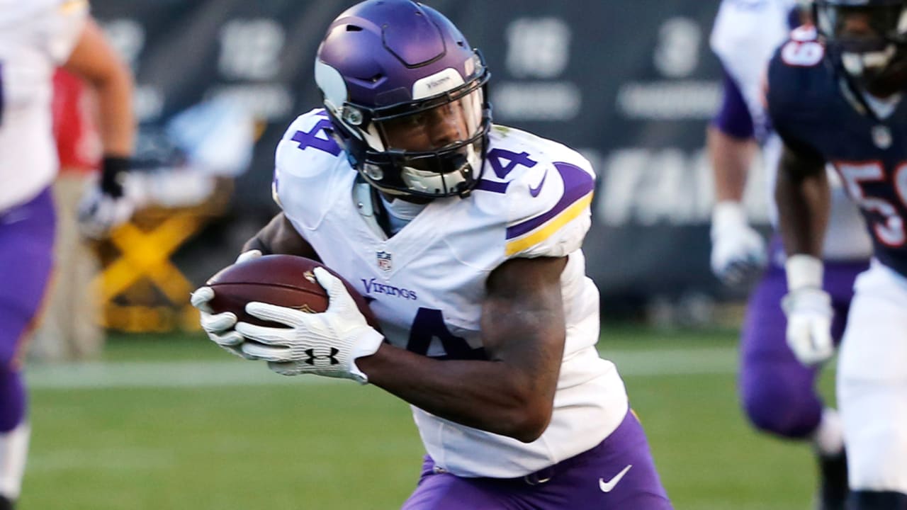 Diggs-Stefon-151102-SL.jpg