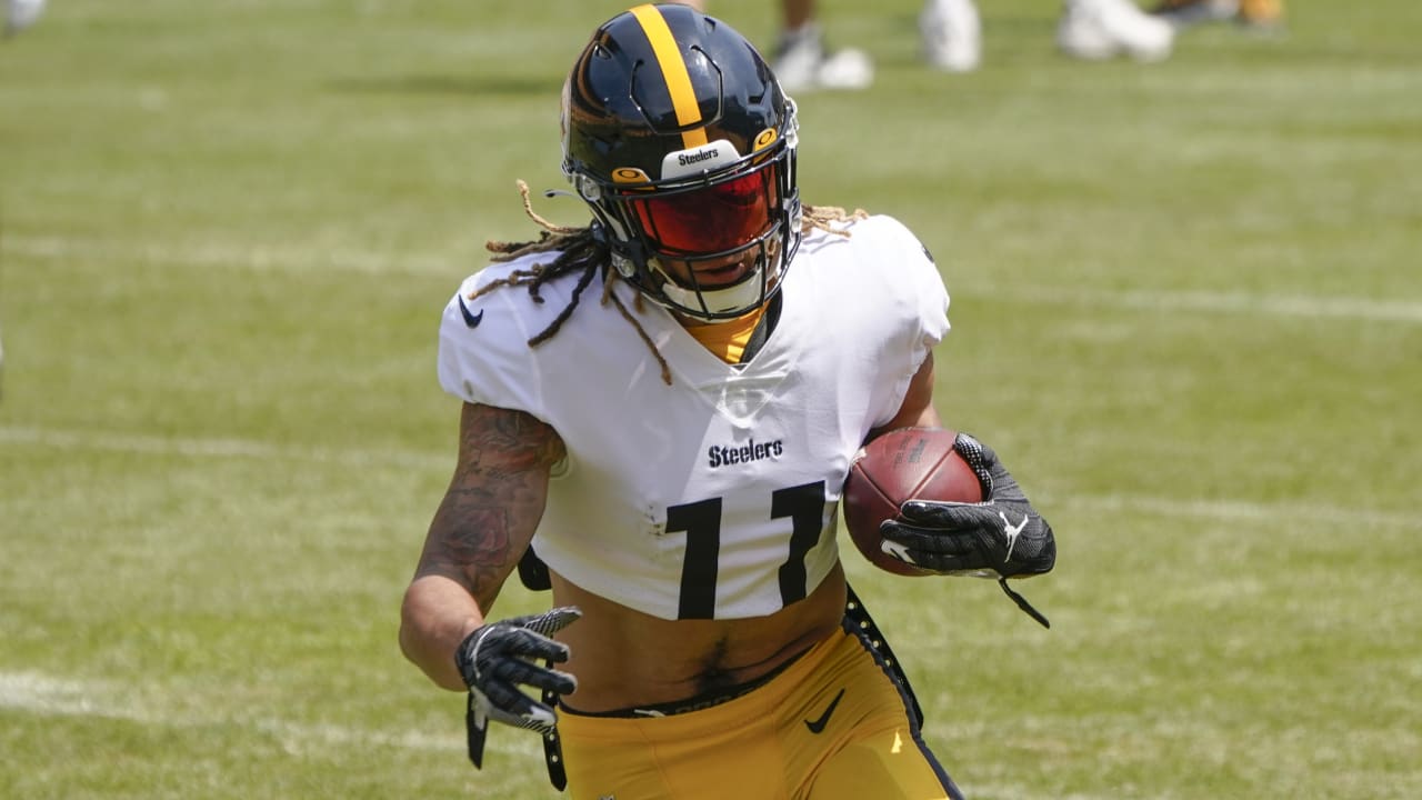 Bears Bench Former Steelers WR Chase Claypool