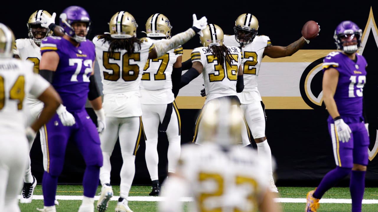 Santos finishes fourth consecutive NFC South title