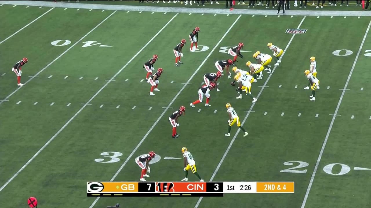 Wide receiver Samori Toure turns slant into 25yard gain on quarterback