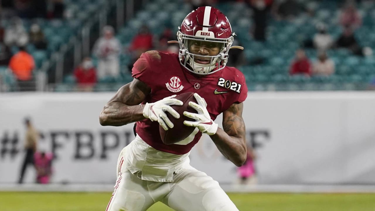 DeVonta Smith: Alabama WR shatters records in title game - Sports  Illustrated