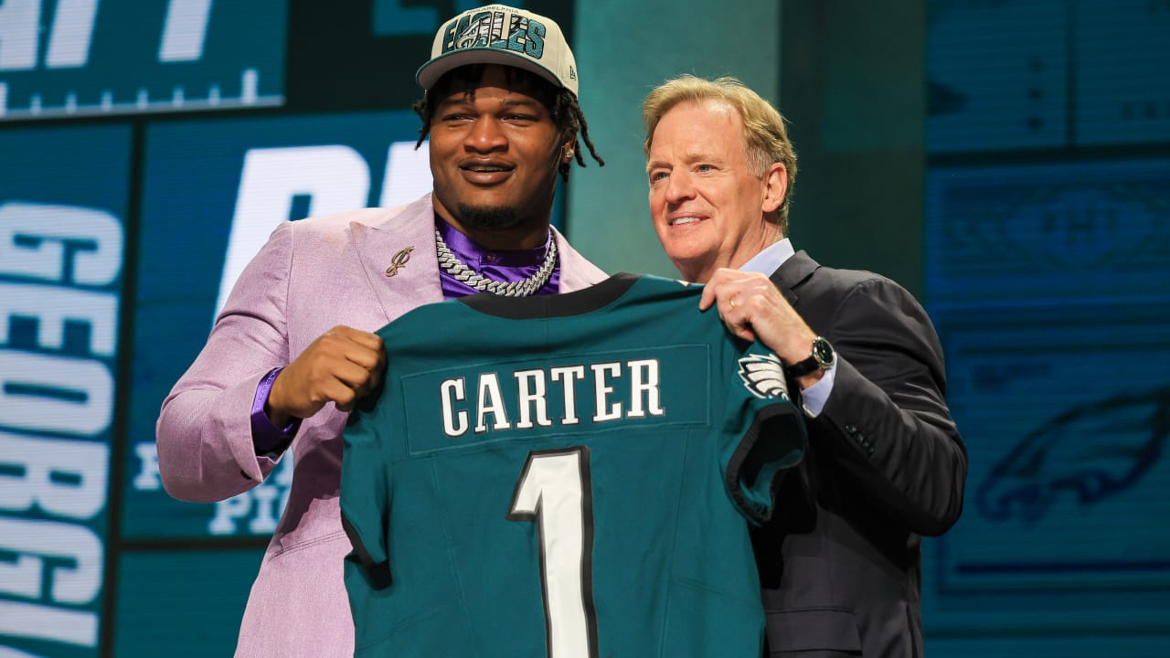 Philadelphia Eagles select defensive tackle Jalen Carter with No. 9 pick in  2023 draft