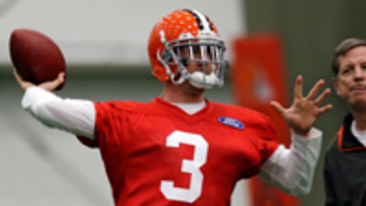 Rob Chudzinski confirms Brandon Weeden is the man