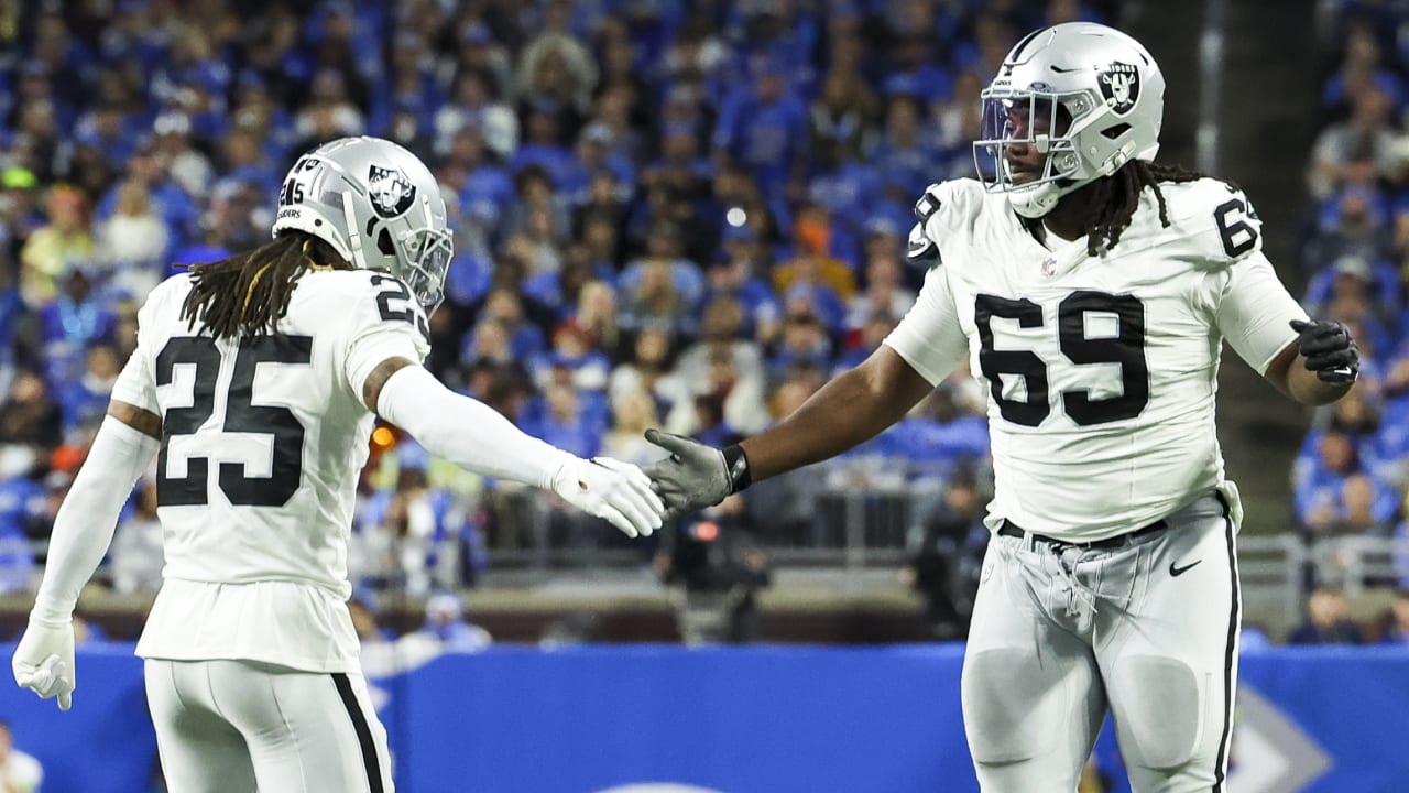 Las Vegas Raiders defensive lineman Adam Butler sniffs out Lions' trick ...