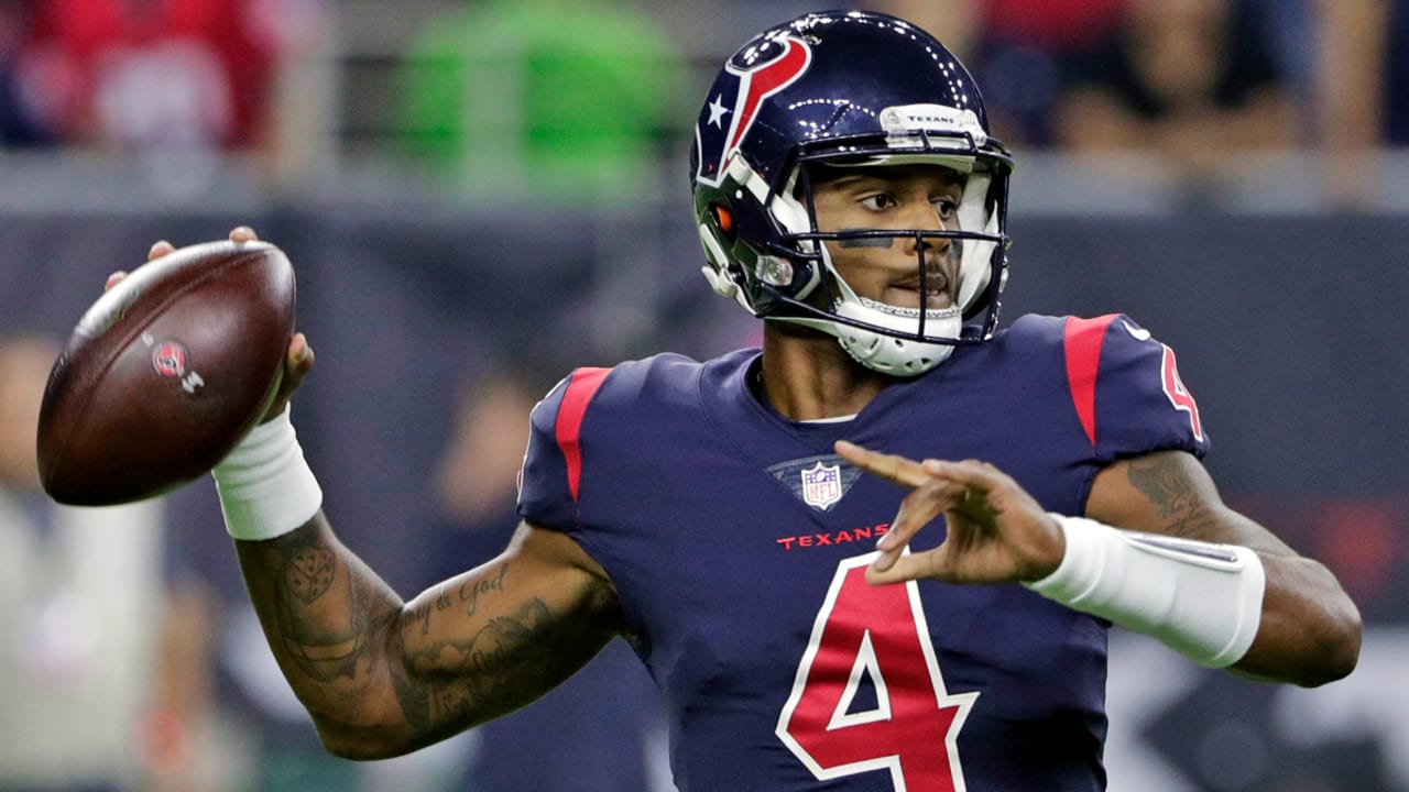 Next Gen Stats on X: Deshaun Watson's success has been predicated on his  ability to avoid pressure. No QB has a bigger passer rating differential  when under pressure (vs no pressure) this