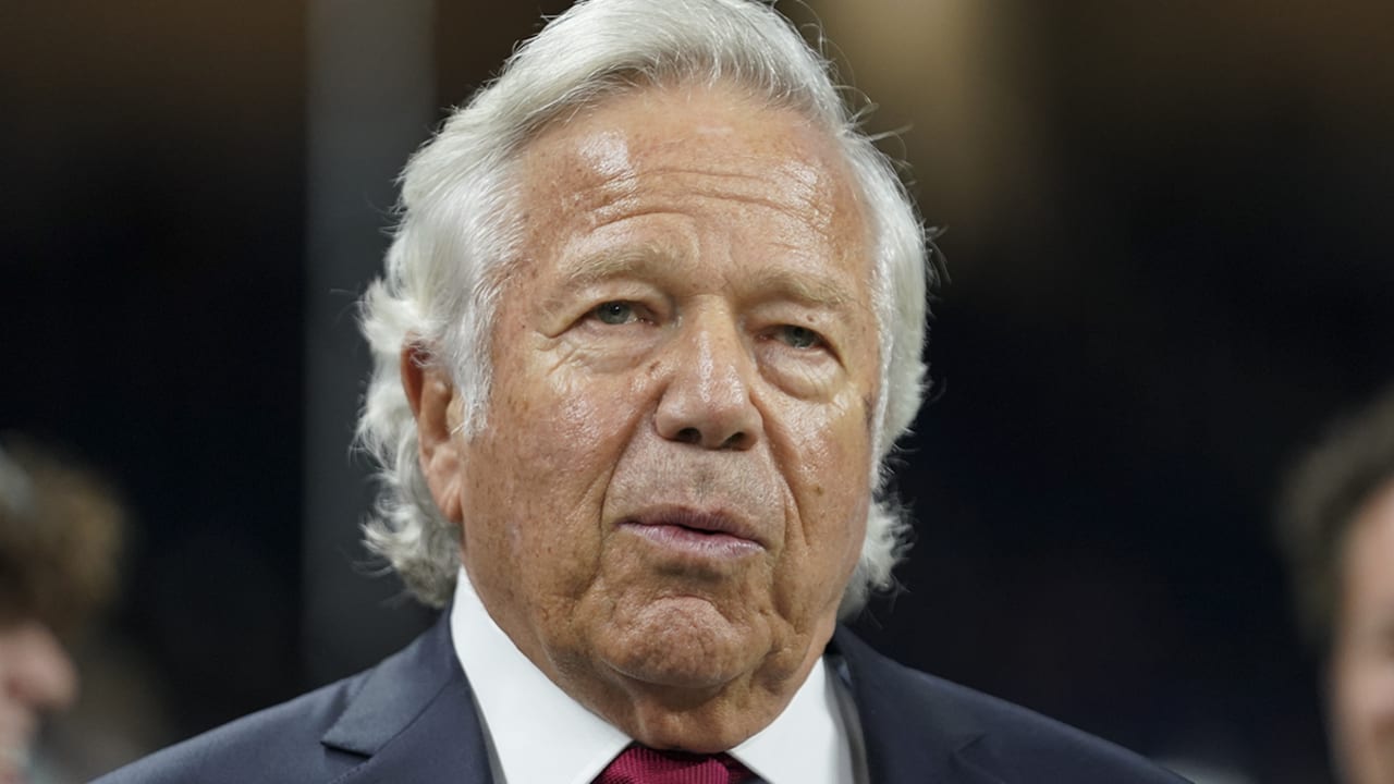 Robert Kraft-sl.jpg