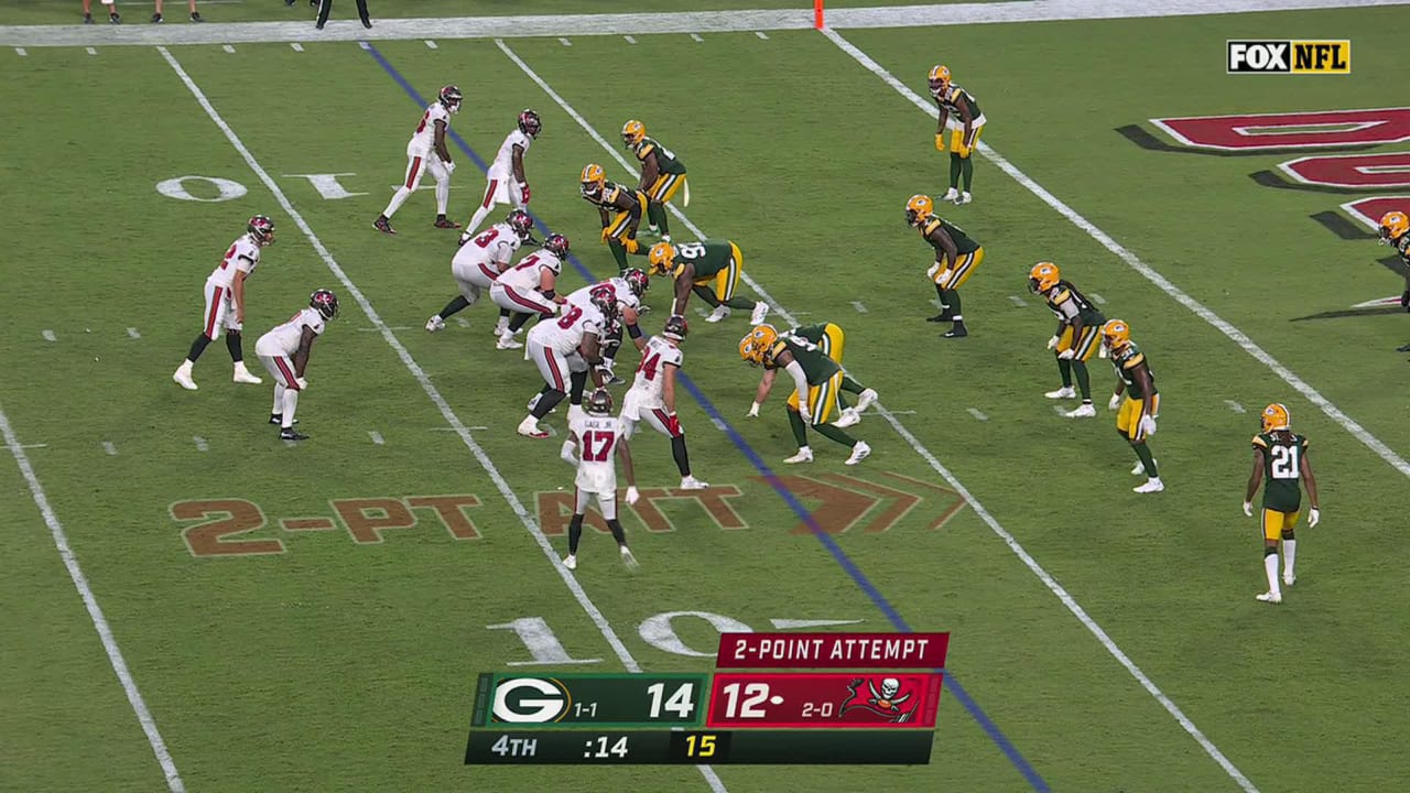 De'Vondre Campbell seals Packers' win over Bucs with breakup on 2-point try