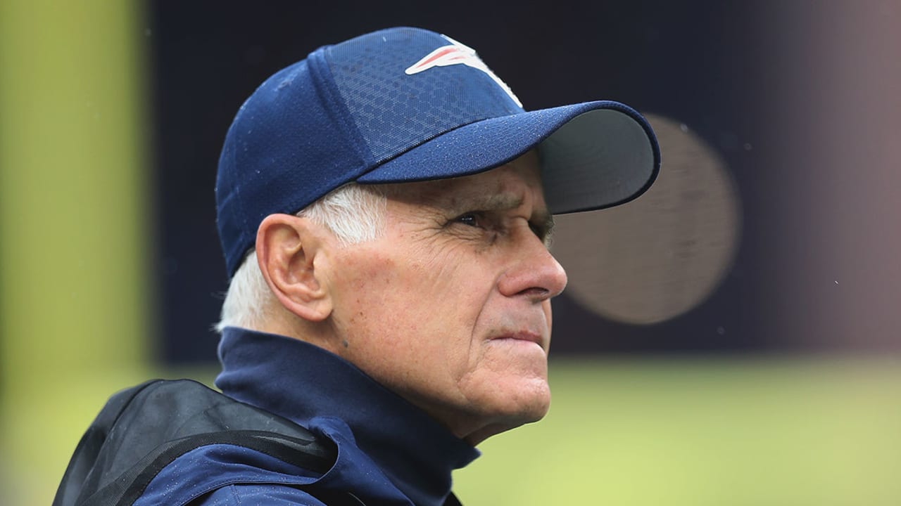 Longtime Pats OL coach Dante Scarnecchia to retire