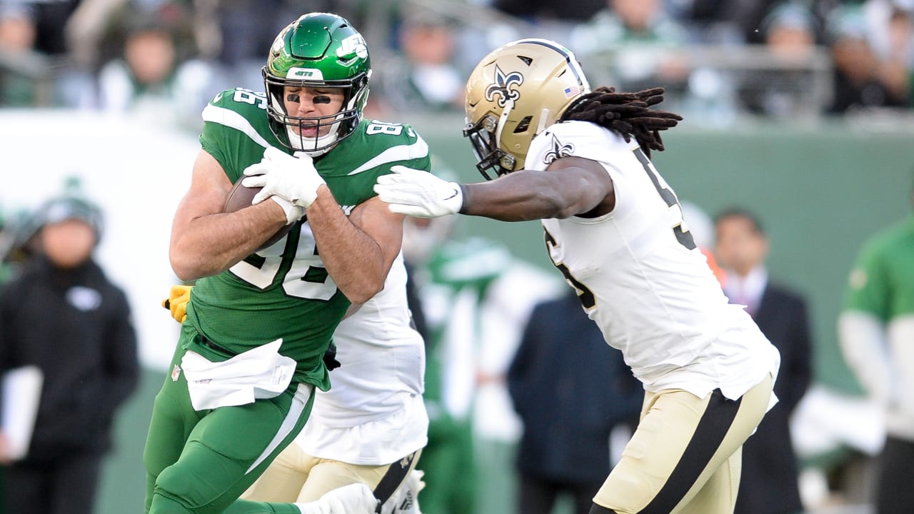 New York Jets tight end Ryan Griffin finds opening in coverage for 22 ...