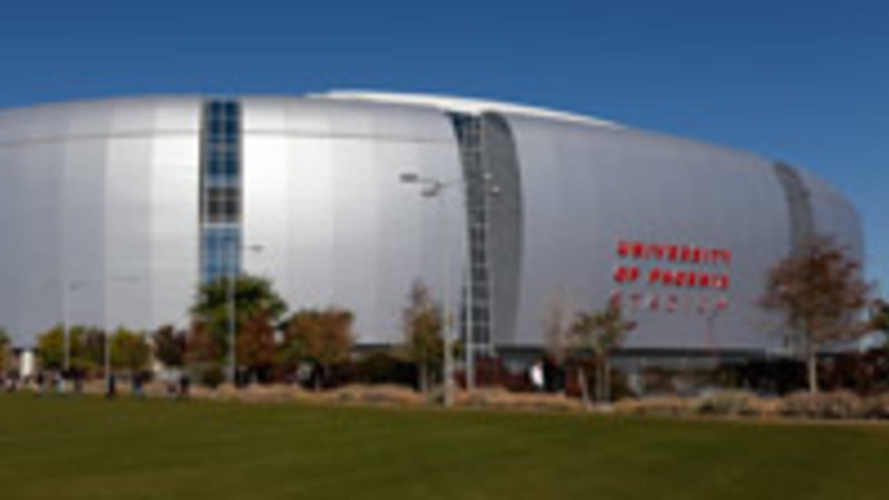 phoenix-stadium-140227-spot.jpg