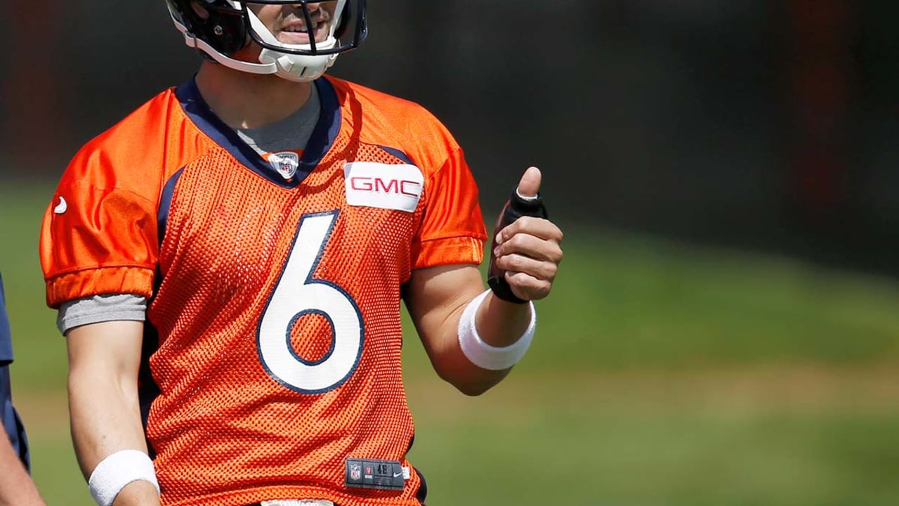 Mark-Sanchez-160526-SL.jpg