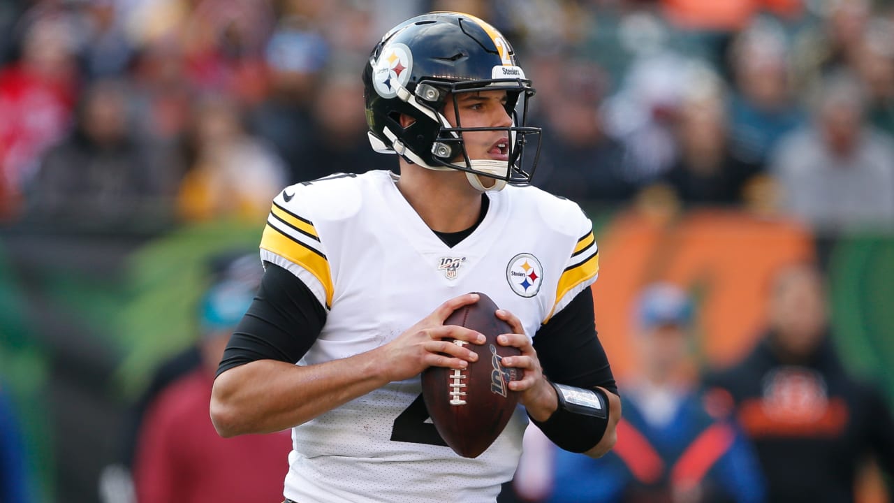 If Kenny Pickett's Out, Let Mason Rudolph Guide Steelers' Sleigh